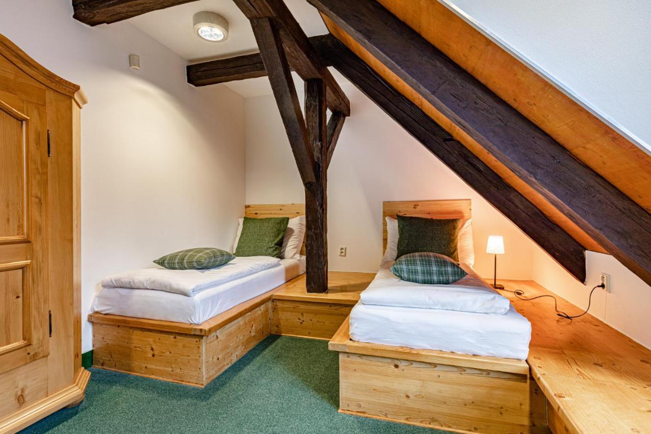 Wellness Hotel Zámeček Jetřichovice Quarto foto